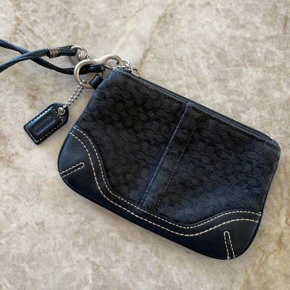 Coach black zipper wristlet with strap - Picture 2 of 4